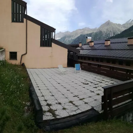 In Residence: Sulle Piste Da Sci Apartment Passo del Tonale